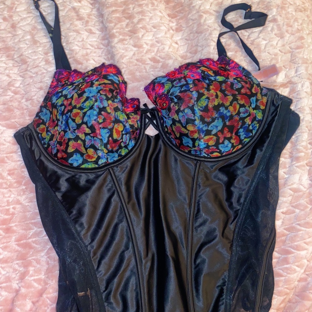 SAVAGE X FENTY BUTTERFLY CORSET